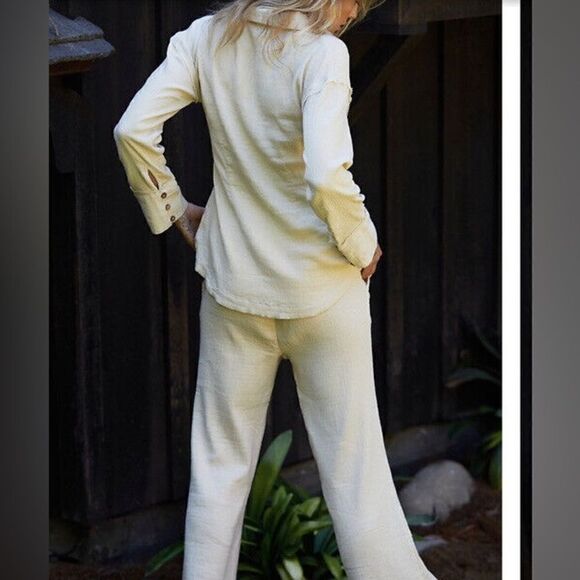 NWT FREE PEOPLE STYLE AND STATEMENT PANT SET - Picture 2 of 3